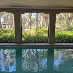 Beautiful private 1 bedroom. Heated pool & jacuzzi - Image 2