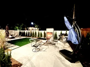 Large Luxury Villa with Swim Spa! Near downtown! - Image 2