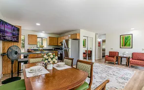 Three-bedroom Hawaiiana. Visit Volcanoe & more! - Image 5