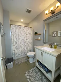 Private Guest Suite (entire level), Steps from KU - Image 4