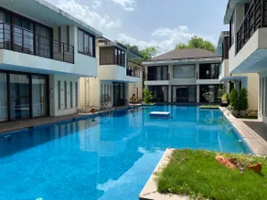 3BHK VILLA | VAGATOR | POOL | 8 MINS TO BEACH - Image 4