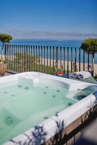 Exclusive beach villa on the Baltic Sea in the first row - Image 3