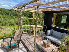 The Beehive Lodge, Hot Tub, private outside area - Image 3