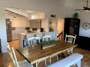 Island Getaway: Dog Friendly, Close to Beach - Image 5