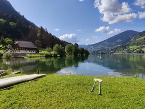 Barrier-free bungalow right on lake B2 (2-6p) - Image 2