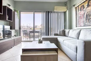 Sunny & cosy apt with balcony in Peristeri! - Image 3
