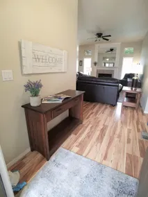 Beautiful Home in Golf Course Community - 3 Bedroom plus Den - Image 4