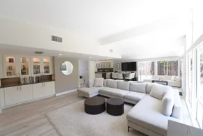 BEST Burbank Home & Area (30 Day Minimum Rental) - Image 5