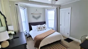 Farmhouse Oasis |Washer/Dryer| Fireplace - Image 3