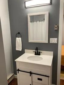 Newly Renovated Apartment Minutes from Jay Peak. - Image 5