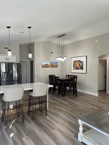 Open floor plan w/private pool! 2mi to Stadium/Shopping/Food - Image 3