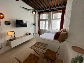 DOLE – ”Le Carondelet” ROOM *breathtaking view - Image 2
