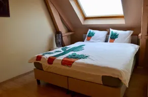 Cozy holiday home 't Sevencoote - terrace - private parking - Image 5