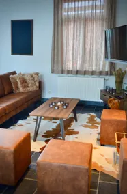 Cozy holiday home 't Sevencoote - terrace - private parking - Image 2