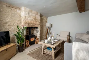 Mulberry, A Luxury Two Bed Cottage in Painswick - Image 4