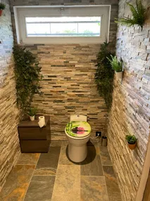 Lovely place with fireplace, courtyard, wifi, Netflix - Image 5