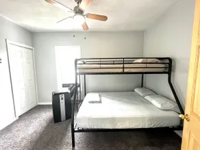 Duplexes Basic 3 bedroom in Trenton 3 parking - Image 4