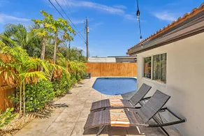 LUXE Villa 2mi Beach+HTD POOL+SPA! - Image 4