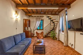 Michelangiolo apt with pool Gattaia Apartments - Image 4