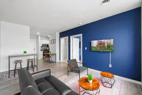 Stylish 1 BED 1 BATH APT 54 - Image 5