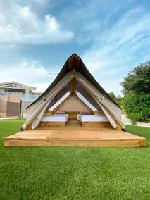 Aura Residence - Luna, swimming pool, wooden tent - Image 3