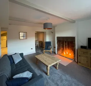 Brook Cottage - Holmfirth center - Image 4