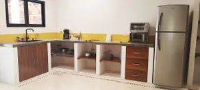 Kitchen, Starlink, Smart TV, Beach 1 block, - Image 4