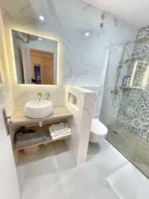 Luna Ensuites Centro - Image 5