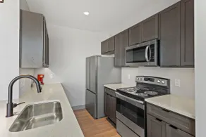 175 LEX - Walkable Downtown Lexington & Rupp Arena - Full Condos - Image 3