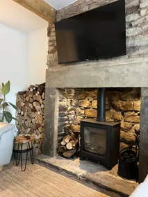 Ramblers Cottage, Old Glossop - Image 4