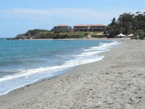 New Sunny Getaway - Image 2