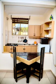 Cosy , Spacious Flat at center of Kigali - Image 4
