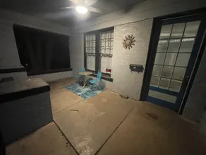 *! Place on Park St !* - Image 3