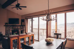 Amazing views! Relax, Hike, Ski, Great Location! - Image 5