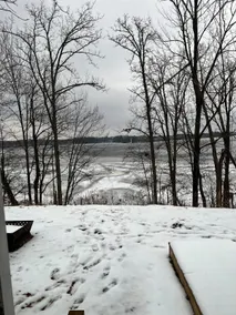 Bliss on the Lake - Image 3