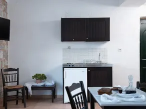 Selana Studios - Image 2