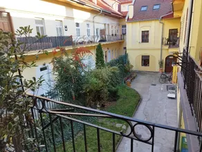 Eliza Old Town Apartment - Image 3