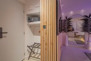 Luxurious spa suite, secret room - Image 5