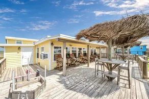 Beautiful Bay Home - Image 2