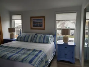 Vi's Lakeview Cottage - Image 5