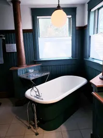Historic Lindsborg Home - Image 4