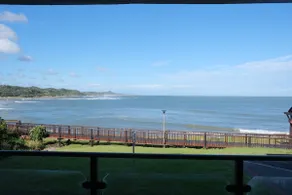 Lovely beach getaway in gonubie. - Image 4