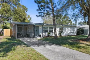 Spacious Home in West Bradenton - Image 2