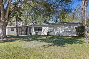 Spacious Home in West Bradenton - Image 3