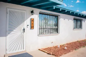 Casa Charleston-3BR-2Bath-Private HOT TUB-Pet Friendly-No Pet Fees! - Image 4