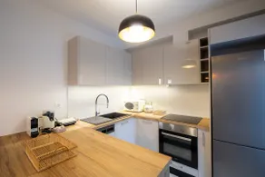Architect's Home 1_Big & Bright - Image 3