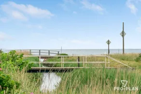 Beautiful summer cottage near the water - Image 4