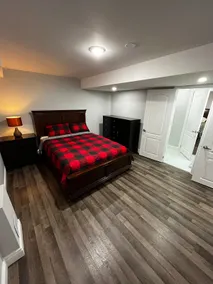 A&M Cozy Home Away From Home - Image 5