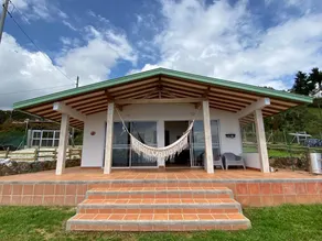 Beautiful house with the best view in Medellin - Image 4