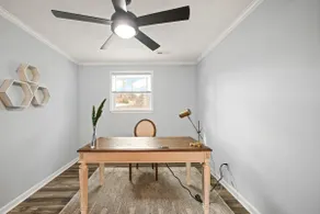 Centrally Located Spacious Home w/ Fire Pit, Games - Image 5